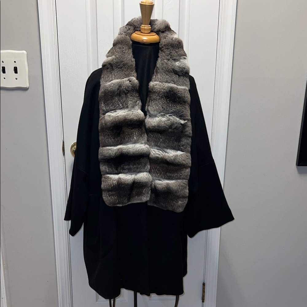 Diane vonFurstenberg Black Swing Coat with Chinchilla  Fur Shawl Collar